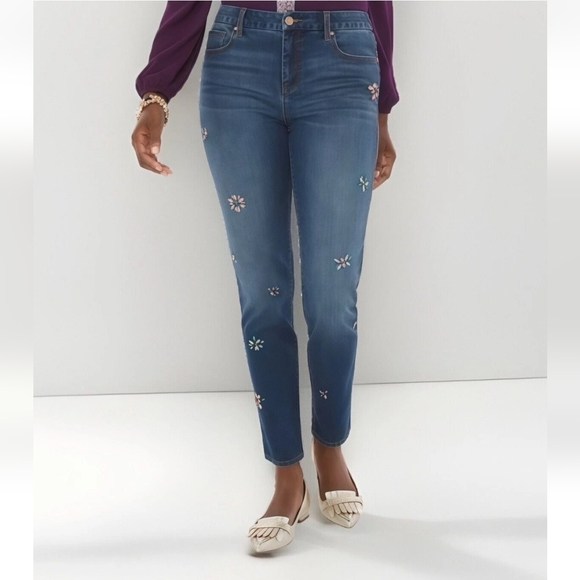 Chico's Denim - Chico’s 00 So Slimming Jewel Embellished Girlfriend Ankle Jeans - US 2R WJ74